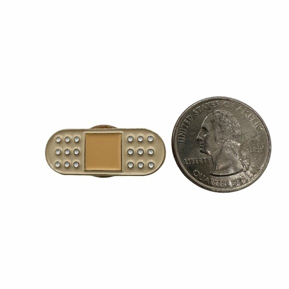 ✨Bandage Medical Professional Enamel Pin Curita Brooch Healthcare for Doctors✨ - Picture 4 of 5